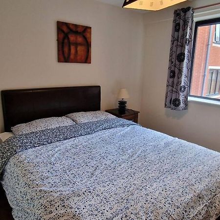 2 Bedroom Apartment Central Birmingham City Centre Экстерьер фото