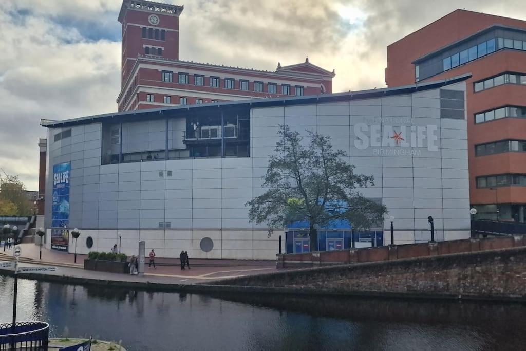 2 Bedroom Apartment Central Birmingham City Centre Экстерьер фото