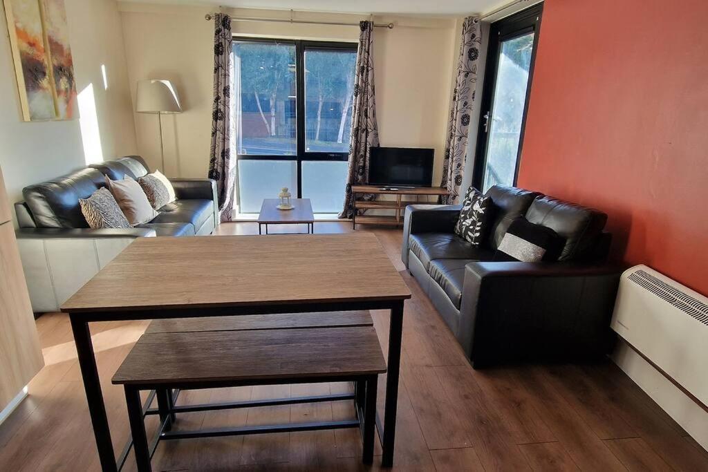 2 Bedroom Apartment Central Birmingham City Centre Экстерьер фото